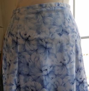 🎄Clearance 🎄Emma James Skirt